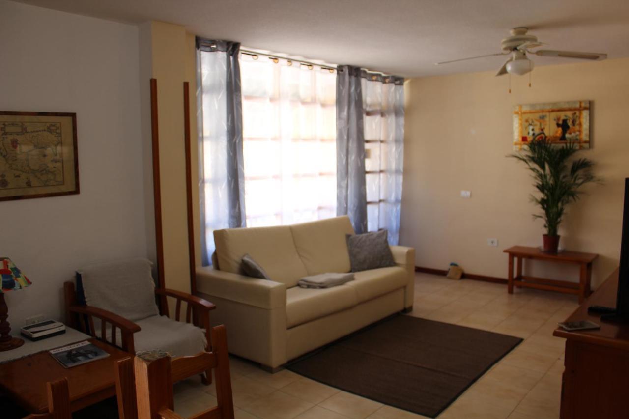 Apartment with ocean view Tenerife Просторный апартамент с видом на океан первая линия Тенерифе Пуэрто-де-Сантьяго Экстерьер фото